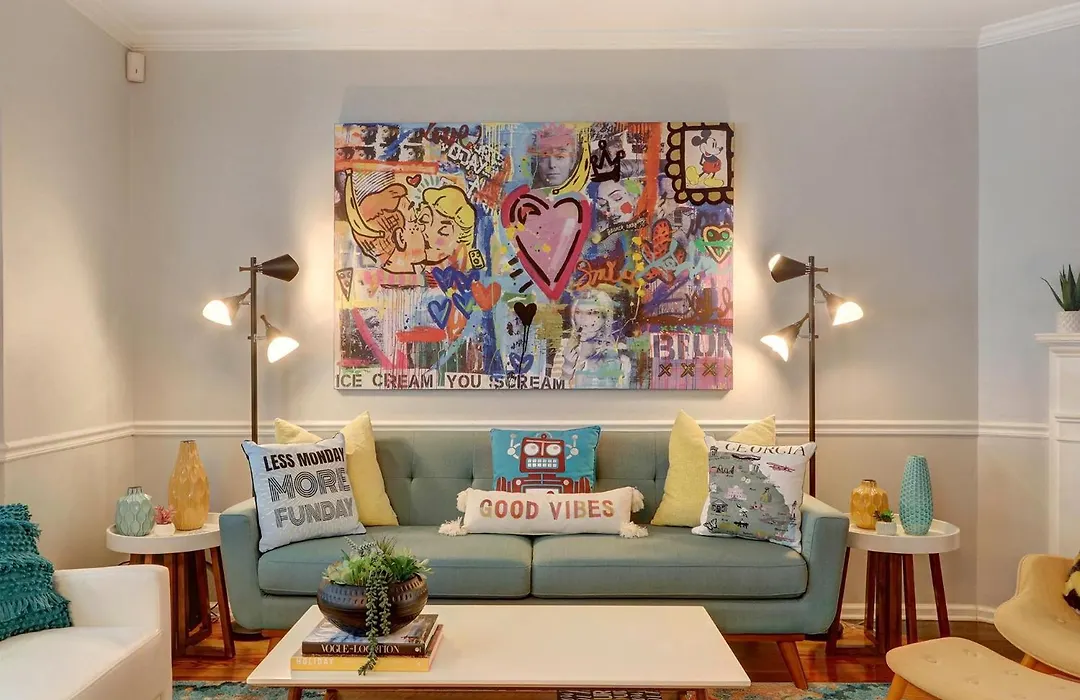 Broughton Deco-1